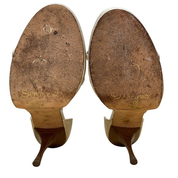 Beverly Feldman Women’s Beige Leather Rhinestone Detail T-Strap Heels Size 7.5M - Picture 8 of 10